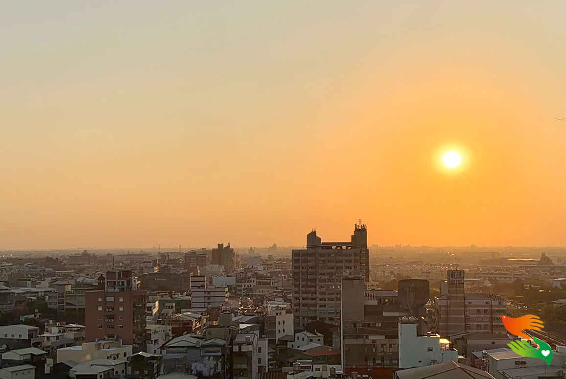 飯店房間夕陽景觀